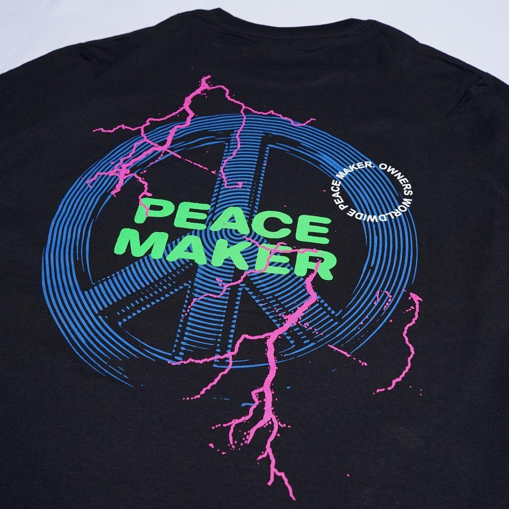 Pemilik Jacket Elf Keamanan Graphic Tee