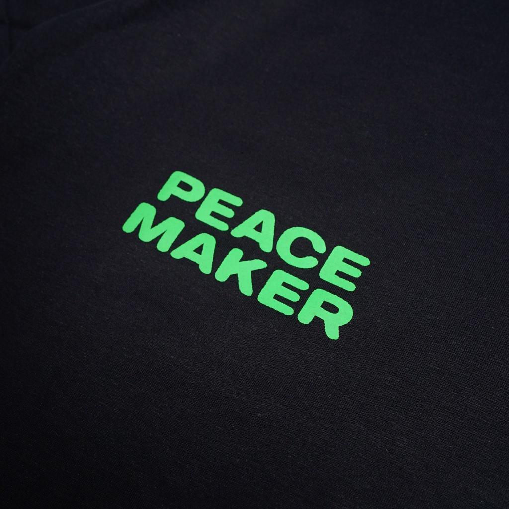 Pemilik Jacket Elf Keamanan Graphic Tee